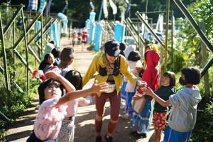 BIB: 141
                            <button type="button" onclick="openModal(19041912)" class="btn btn-primary btn-sm float-right btn-popup" data-toggle="modal" data-target=".modal-high-quality">
                        <i class="fas fa-shopping-cart"></i> Add to Cart
                    </button>
                                            <button type="button" onclick="isThisMe(19041912, true)" class="btn btn-success btn-sm float-right btn-popup btn-isme hidden" data-toggle="tooltip" data-placement="bottom" title="นี่คือรูปของคุณใช่ไหม คลิกที่นี่เพื่อเอาเข้าอัลบั้ม">
                        <i class="fas fa-plus"></i> Add to album
                    </button>
                    <button type="button" onclick="isThisMe(19041912, false)" class="btn btn-warning btn-sm float-right btn-popup btn-isnotme hidden">
                        <i class="fas fa-ban"></i> Remove from album
                    </button>